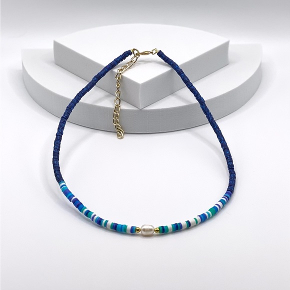 NEW….. Heishi Beaded with Genuine Freshwater Pearl Necklace - Picture 4 of 12